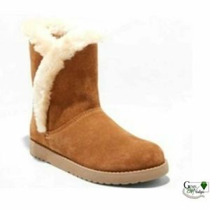 Size 10 Universal Thread Boots